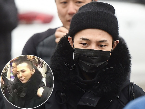 Foto-foto G-Dragon Berkepala Plontos di Upacara Penyambutan Anggota Militer Baru