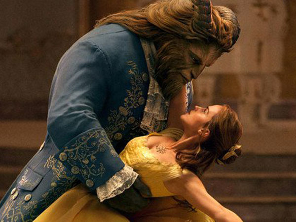 Pecahkan Rekor Durasi, 'Beauty and The Beast' Rilis Final Trailer yang Bikin 'Baper'!