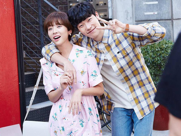 Hwang Jung Eum dan Ryu Jun Yeol Tunjukkan Chemistry di Balik Layar 'Lucky Romance'