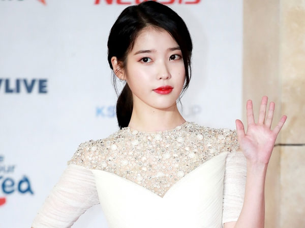 IU Dapat Tawaran Main Drama Baru Penulis Hong Sisters dan Sutradara 'While You Were Sleeping'