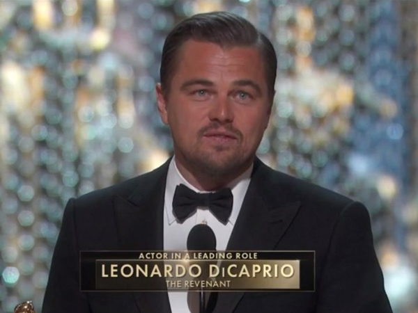 Menanti 22 Tahun, Kemenangan Oscar Leonardo DiCaprio Diserbu Meme Kocak!