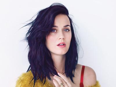 Wah, Katy Perry Bakar Wig Biru di Teaser 'Roar'!
