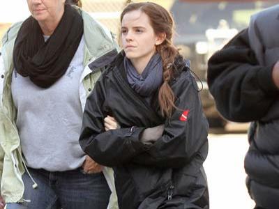 Emma Watson Prihatin Syuting Noah Diterpa Badai Sandy
