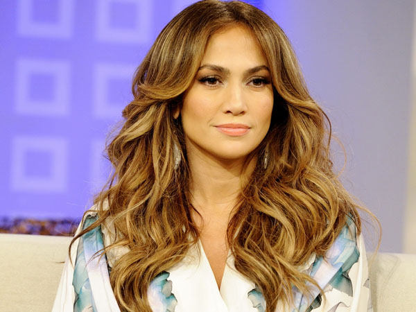 Tiga Kali Bercerai, Jennifer Lopez Tidak Trauma Dengan Pernikahan?