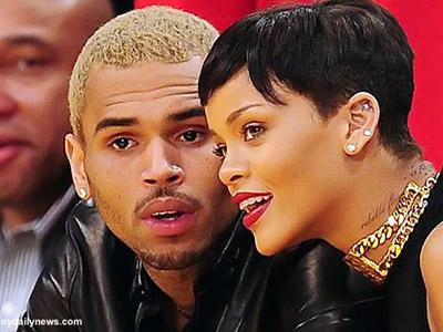 Rihanna Balikan dengan Chris Brown, Cinta Mati atau Cinta Buta?