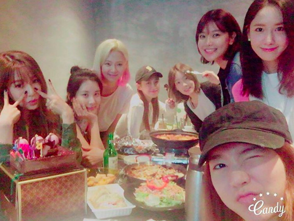 Rayakan Ultah Sunny dan YoonA, SNSD Akhirnya Berkumpul dengan Formasi Lengkap!