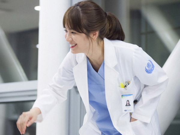 Sindrom 'Descendant of the Sun' Masih Kuat, Simak Lagi 5 Peran Dokter Cantik di Drama Korea