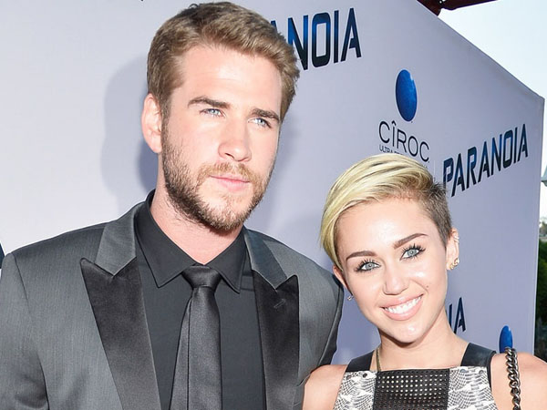 Undur Pernikahan Lagi, Benarkah Miley Cyrus Sudah Kawin Lari dengan Liam Hemsworth?