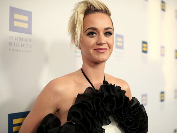 Cerita Katy Perry yang Sempat Depresi dan Nyaris Bunuh Diri