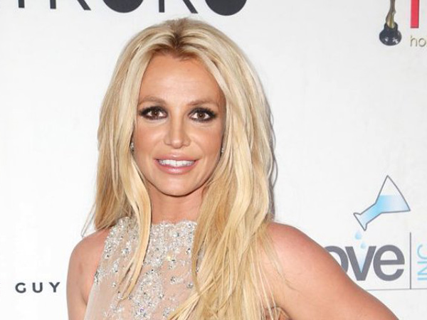 Britney Spears Ungkap Teori Konspirasi tentang Dirinya