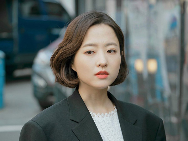 Cedera dan Hiatus, Park Bo Young Sampaikan Pesan: Jangan Marahi Aku