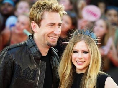 Setelah 4 Bulan Menikah Avril Lavigne Masih Belum Ingin Jadi Seorang Ibu