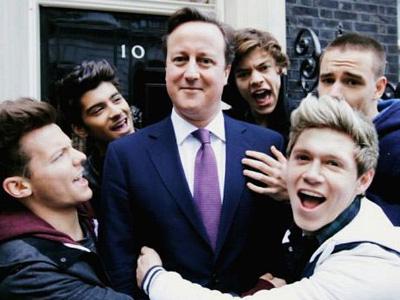 Garap Video Klip Amal, One Direction Gaet Perdana Manteri Inggris David Cameron!