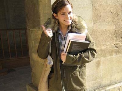 Emma Watson Pilih Film Daripada Kuliah