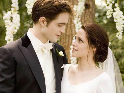 Kristen Stewart Simpan Cincin Pernikahannya di Film Breaking Dawn Part I