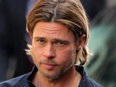 Promosikan Film Terbaru, Brad Pitt Bagikan Hadiah Langsung Pada Fans