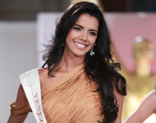 Miss Venezuela Rebut Mahkota Miss World 2011
