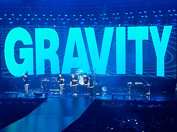 Penuh Pujian di Konser DAY6 Gravity in Jakarta 2019