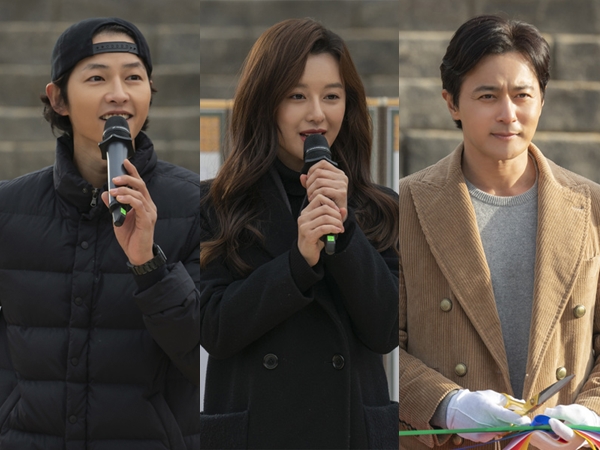 Song Joong Ki dan Jajaran Pemain Hadiri Peresmian Syuting Drama 'Asadal'