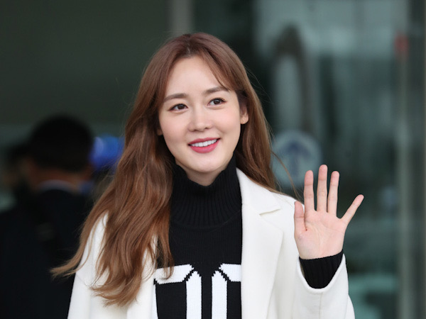 Selamat, Sung Yuri Melahirkan Anak Kembar