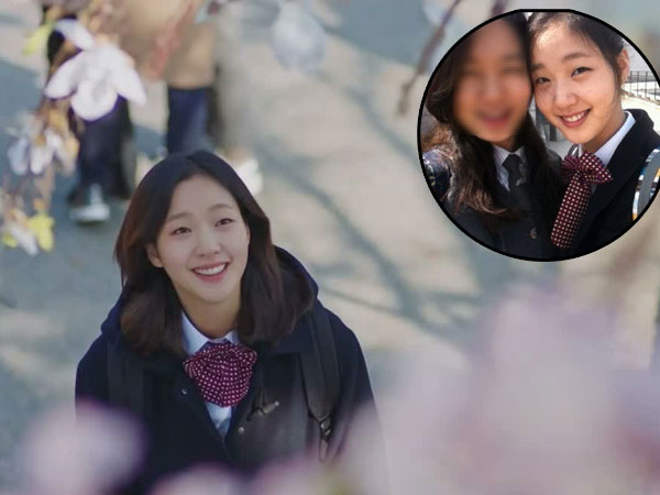 Foto Lama Jadi Perbincangan, Kim Go Eun dan Ji Eun Tak 'Goblin' Ternyata 'Kembar'?