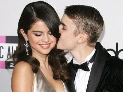 Selena Gomez dan Justin Bieber Makin Romantis!