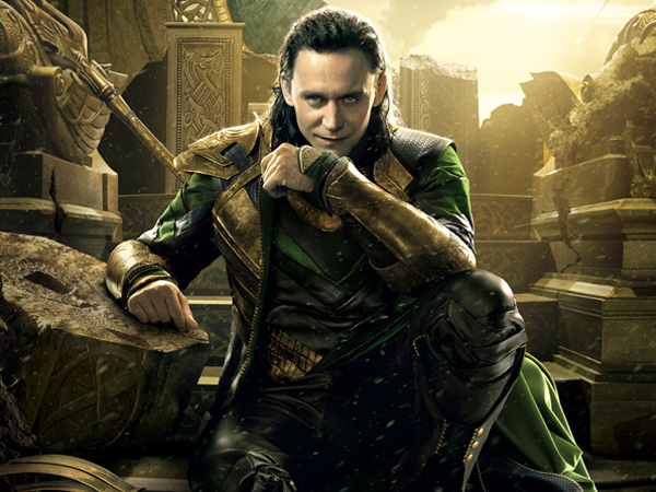 Resmi Comeback di 'Thor 3', Tom Hiddleston Goda Fans Lewat Foto Teaser Terbaru!