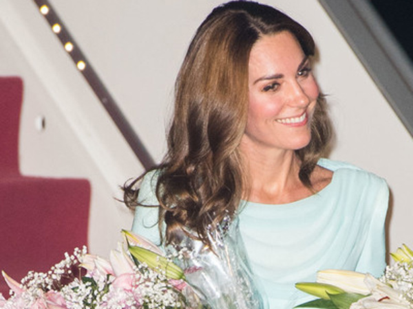 Pesona Kate Middleton Pakai Baju Tradisional Pakistan