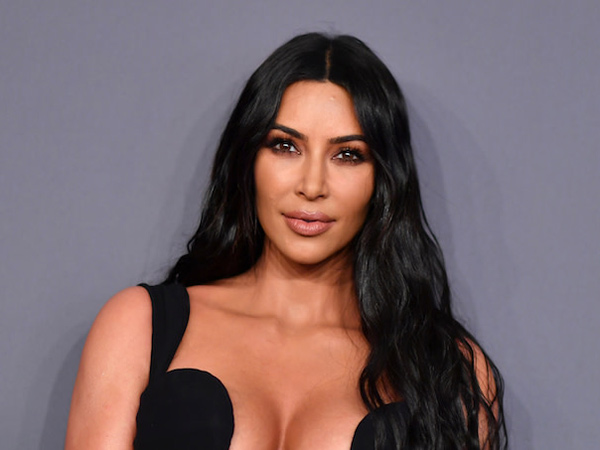 Kim Kardashian Terang-Terangan Ngaku Gunakan 'CBD' Ganja Agar Tubuh Rileks dan Bisa Tidur