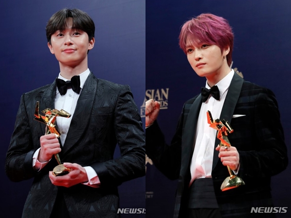 Park Seo Joon dan Kim Jae Joong Menangkan Penghargaan '13th Asian Film Awards'