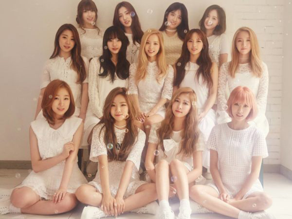 Resmi Comeback dengan 13 Member, Cosmic Girls Jadi Dewi Yunani Cantik di MV ‘Secret’