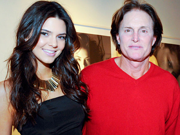Kendall Jenner Buka Suara Soal Ayahnya yang Bertransformasi Jadi Wanita