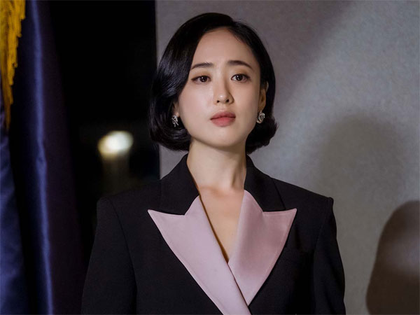 Aktris ‘The Devil Judge’ Kim Min Jung Hadapi Masalah Kontrak dengan Agensi