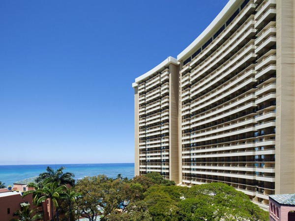 Liburan Akbar, SM Entertainment Sewa Penuh Satu Hotel Mewah di Hawaii Ini!