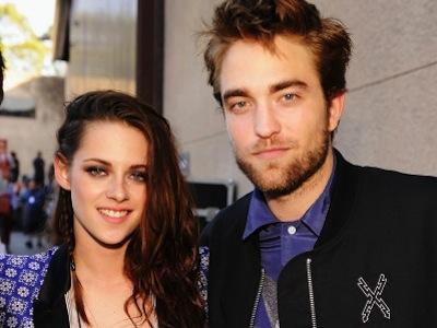 Foto: Robert Pattinson Dan Kristen Stewart Tertangkap Basah Rayakan Halloween Bareng!