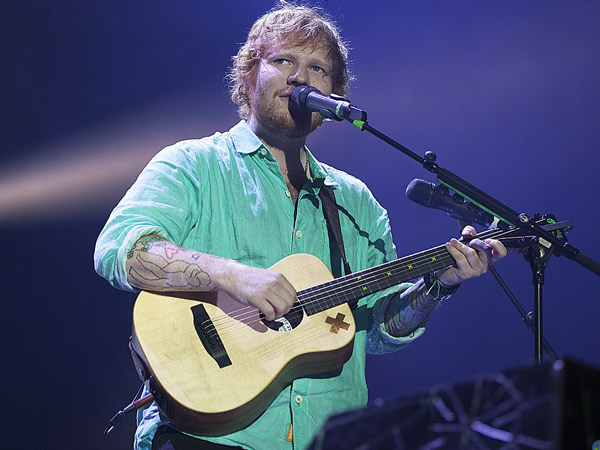 Ed Sheeran Diprediksi Mampu Raup Kesuksesan Seperti 'Legendaris' Elvis Persley?