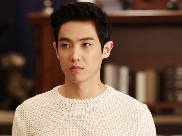 Lee Joon Buat Kru Drama 'Mister Baek' Tergugah Berkat Penampilan Tarinya!