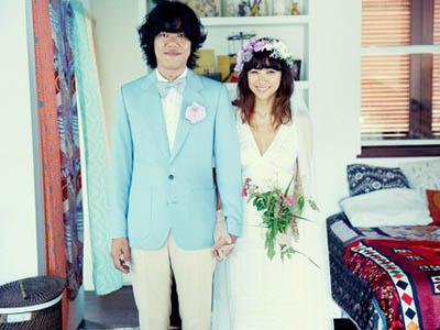 Lee Hyori dan Lee Sang Soon Rilis Foto Pernikahan yang Manis