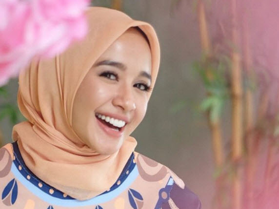 Putus dengan Afif Kalla, Laudya Cintya Bella Mantap Menikah dengan Pengusaha Malaysia!