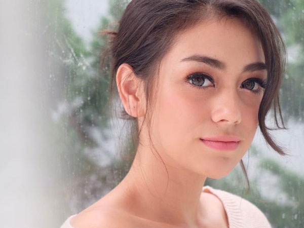 Celine Evangelista Kejutkan Penggemar dengan Kehamilannya!