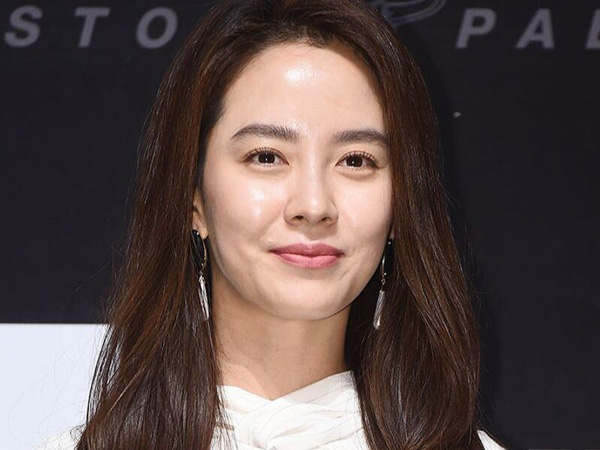 Song Ji Hyo Putuskan Hengkang Dari Agensi