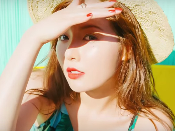 Telusuri Bali, HyunA Asyik Nikmati Liburan Musim Panas di MV ‘Morning Glory’