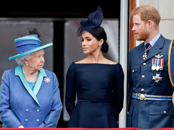 Ratu Elizabeth Minta Pangeran Harry dan Meghan Markle Hapus Gelar Kerajaan