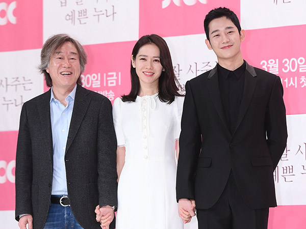 Sutradara Ungkap Alasan 'Simple' Pilih Son Ye Jin & Jung Hae In Jadi Pasangan 'Something in the Rain'