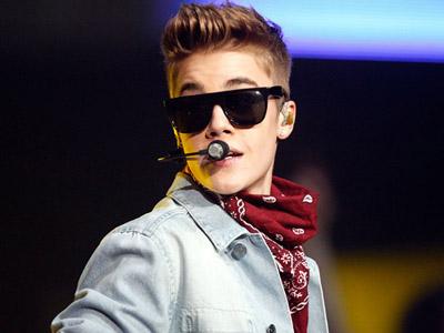 Gara-gara Haters, Justin Bieber Dapat Banyak Uang?