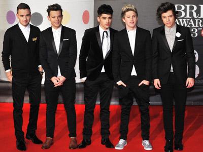 Duh, One Direction Dapat Penghargaan Boyband Terburuk