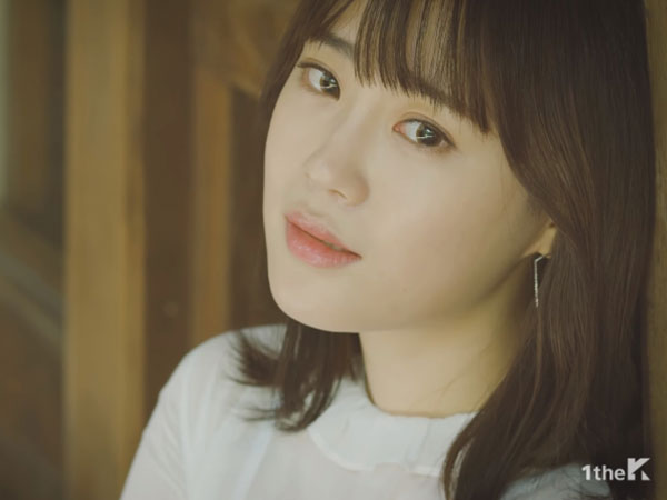 Heo Youngji Jadikan Kenangan Sebagai Semangat Hidup di MV Debut 'Memory Clock'