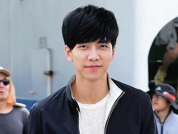 Gemasnya Tingkah Lee Seung Gi Saat Jadi Fanboy Girl Group TWICE