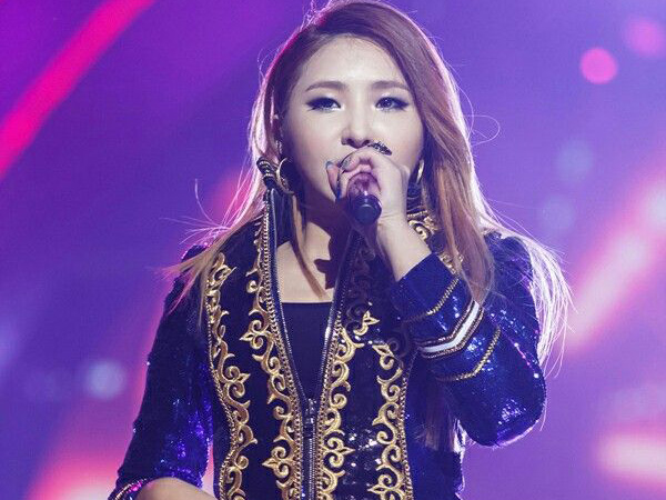 YG Entertainment Resmi Umumkan Minzy Hengkang dari 2NE1