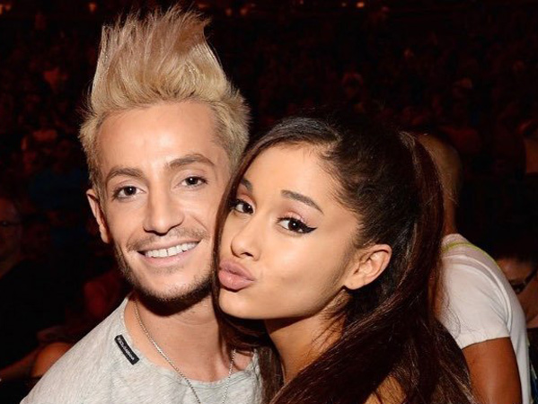 Fans Jadi Heboh, Sang Kakak Ungkap Hubungan Ariana Grande dan Mikey Foster Sebenarnya